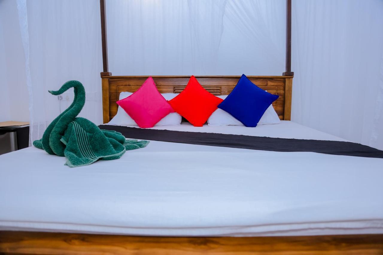 Sajana Ocean Hill Bed and Breakfast Mirissa Εξωτερικό φωτογραφία