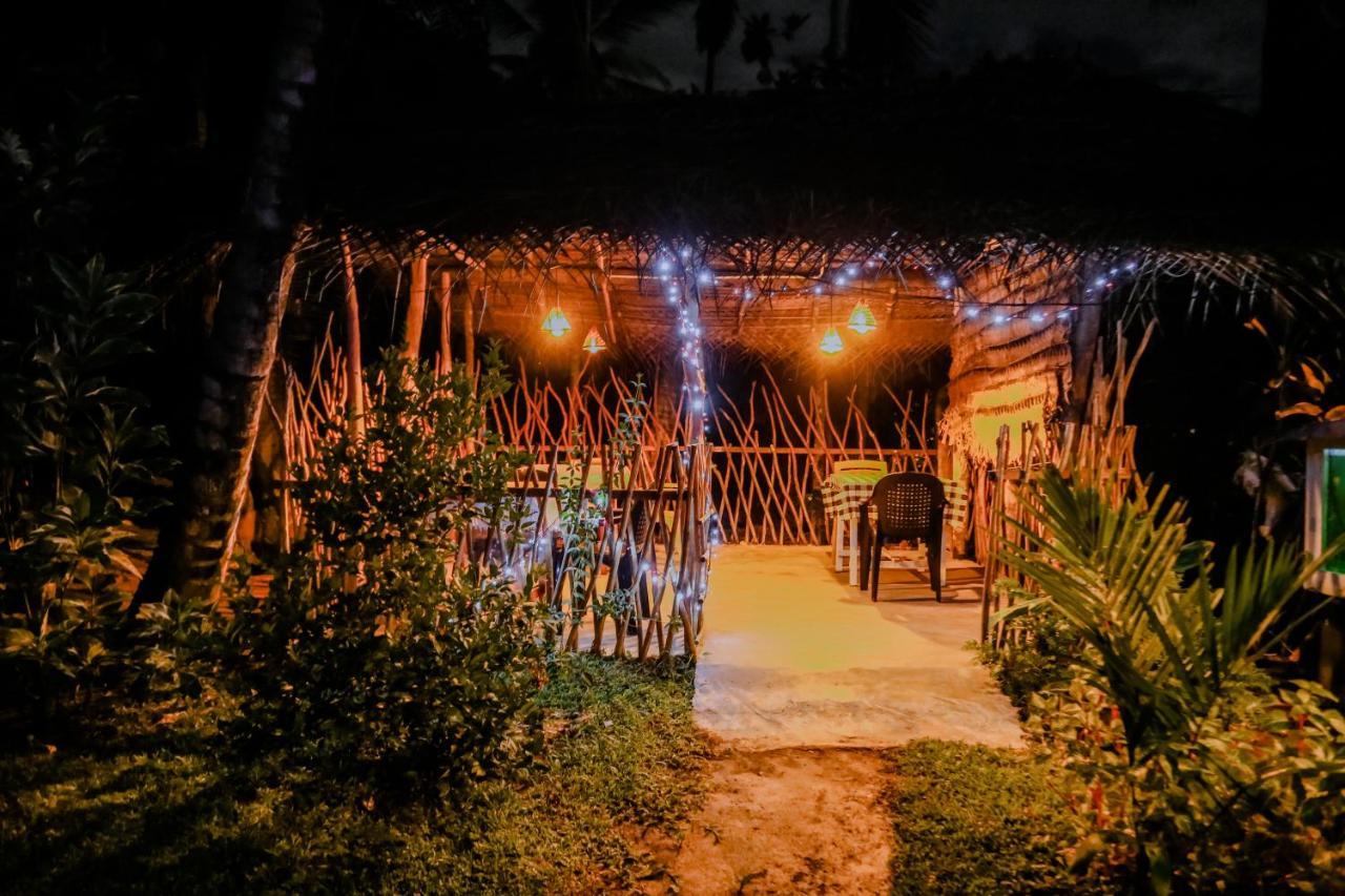 Sajana Ocean Hill Bed and Breakfast Mirissa Εξωτερικό φωτογραφία