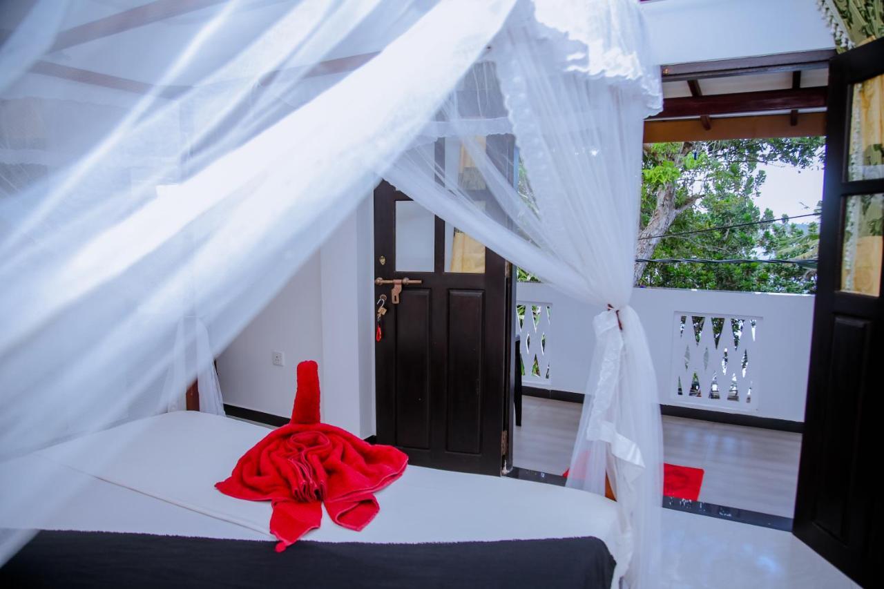 Sajana Ocean Hill Bed and Breakfast Mirissa Εξωτερικό φωτογραφία