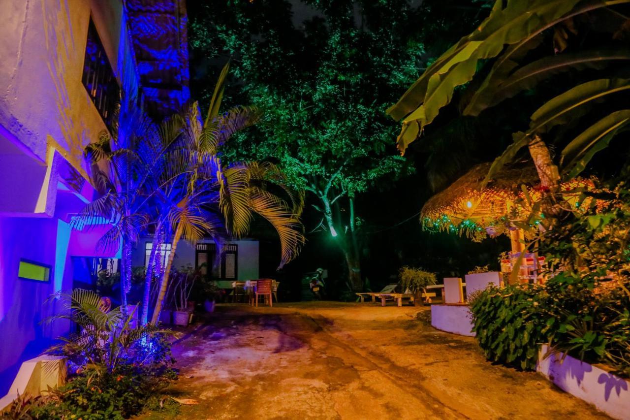 Sajana Ocean Hill Bed and Breakfast Mirissa Εξωτερικό φωτογραφία