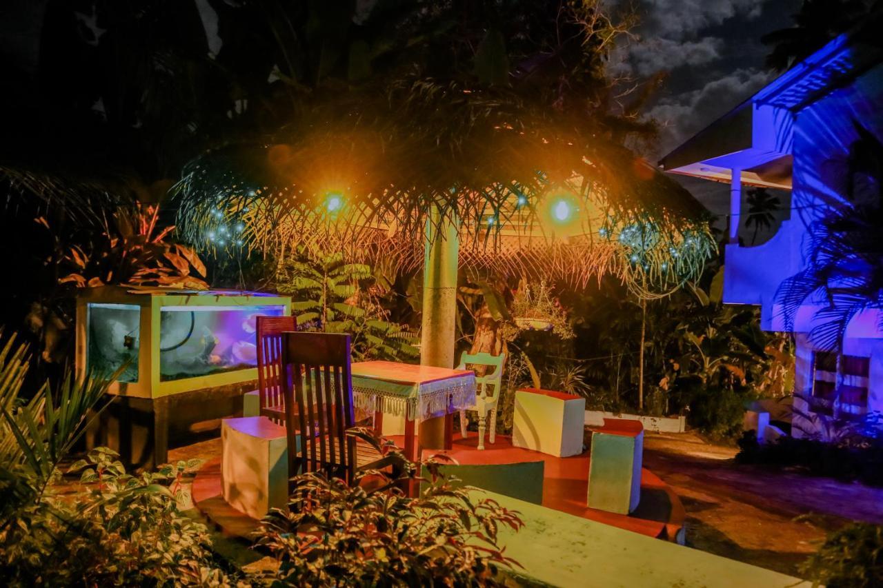 Sajana Ocean Hill Bed and Breakfast Mirissa Εξωτερικό φωτογραφία