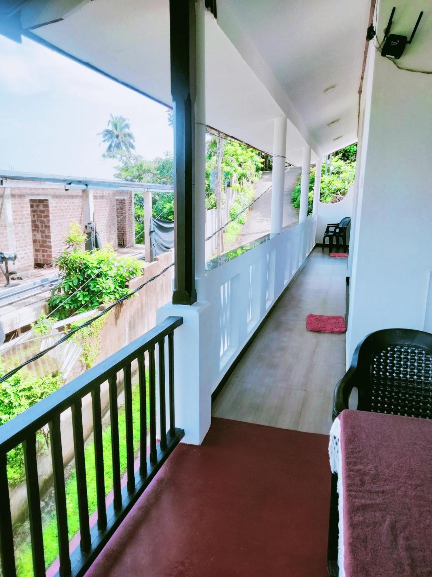 Sajana Ocean Hill Bed and Breakfast Mirissa Δωμάτιο φωτογραφία