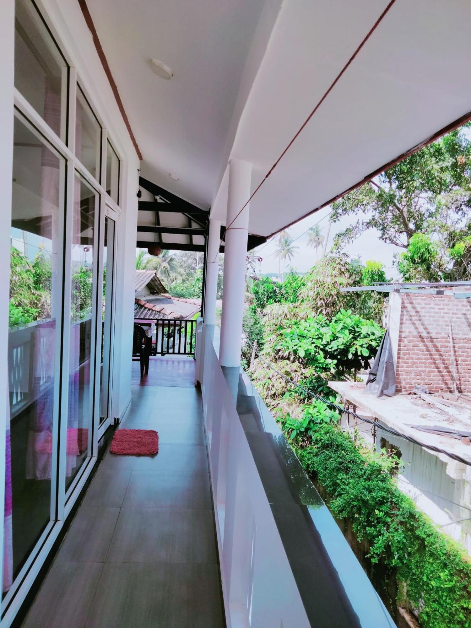 Sajana Ocean Hill Bed and Breakfast Mirissa Δωμάτιο φωτογραφία